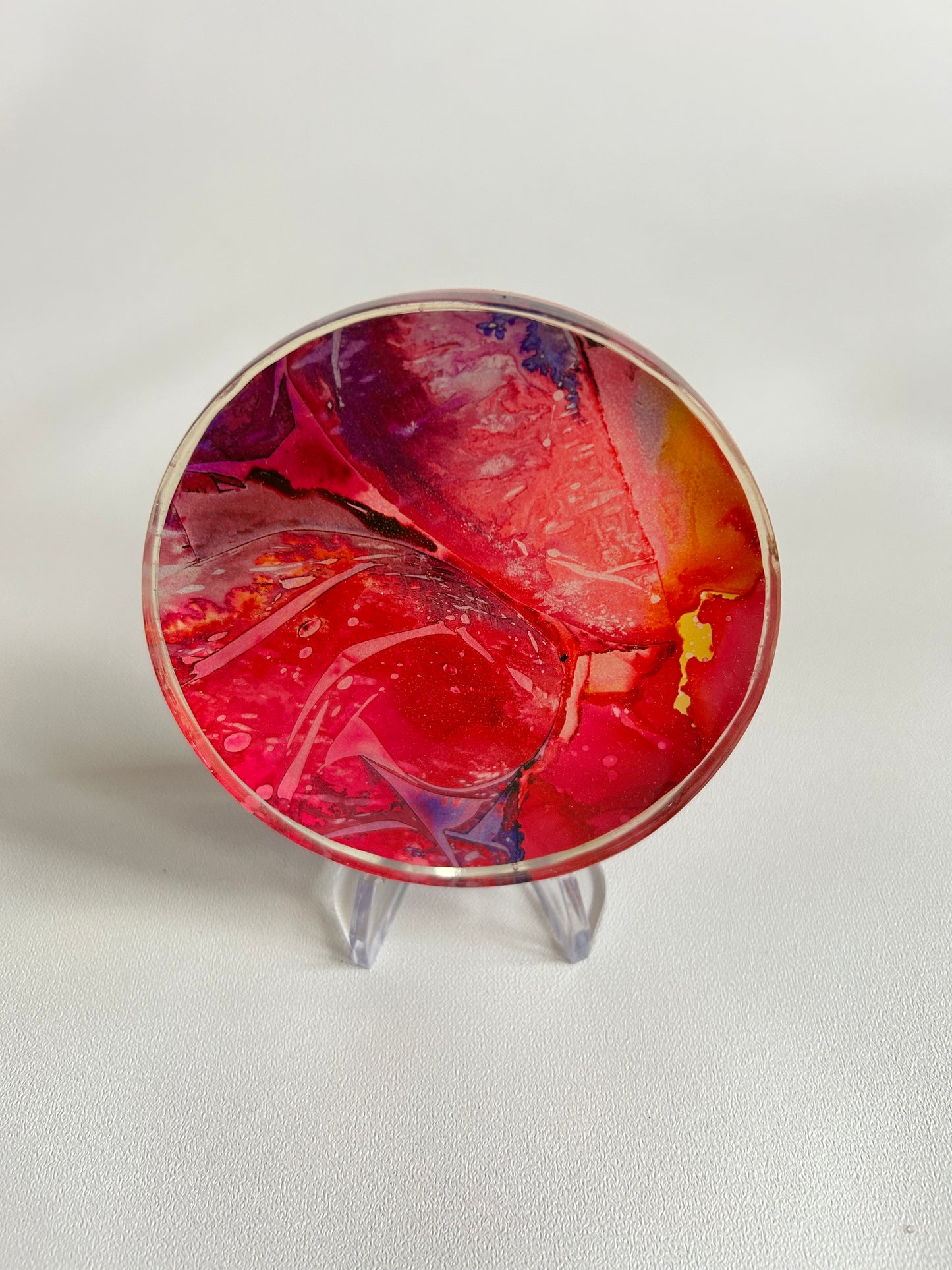 CG Petri Disc w/ Stand, Resin