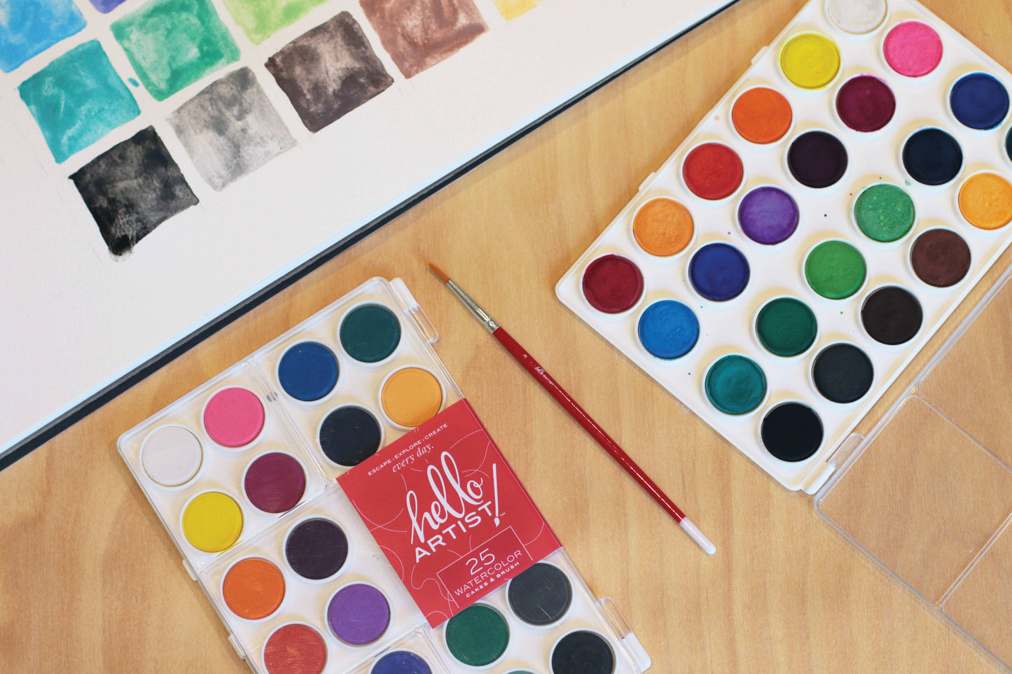 Hello, Artist! 24 Piece Watercolor Cake With Brush Set